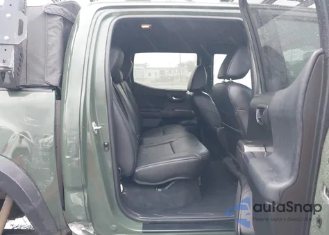 2021 Toyota Tacoma Trd Off-Road z USA, uszkodzony, nr VIN 3TMCZ5AN3MM408618